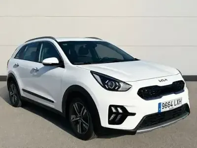 Usado Kia Niro 141 CV (103 kW) 2022 Blanco SUV