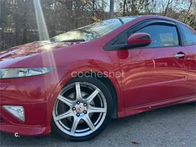 Usado Honda Civic Type R 201 CV (147 kW) 2009 Rojo Berlina