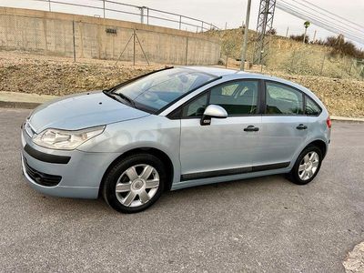 Usado Citroën C4 110 CV (80 kW) 2008 Gris / plata Berlina