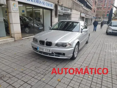 Usado BMW 320 170 CV (125 kW) 2002 Gris / plata Coupe