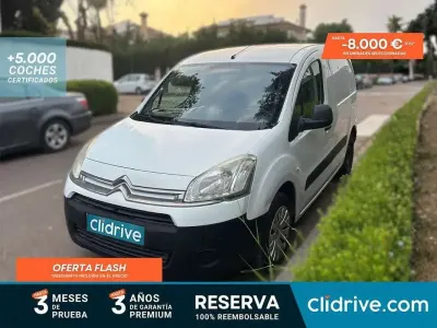 Usado Citroën e-Berlingo Attraction 75 CV (55 kW) 2014 Blanco Monovolumen