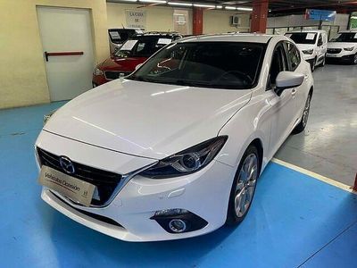 Usado Mazda 3 Luxury 120 CV (88 kW) 2015 Blanco Berlina