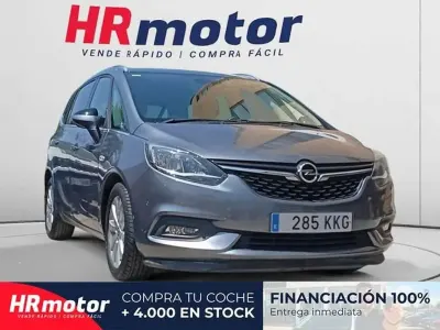 Usado Opel Zafira Excellence 141 CV (103 kW) 2018 Gris Monovolumen
