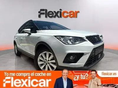 Usado Seat Arona Style 110 CV (80 kW) 2021 Blanco SUV