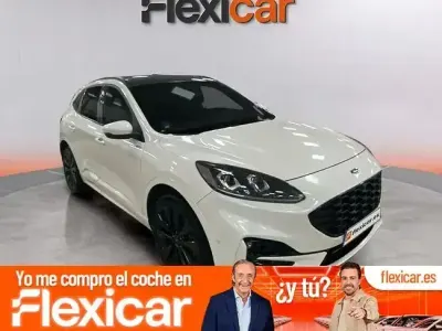 Usado Ford Kuga ST-Line X 225 CV (165 kW) 2021 Blanco SUV