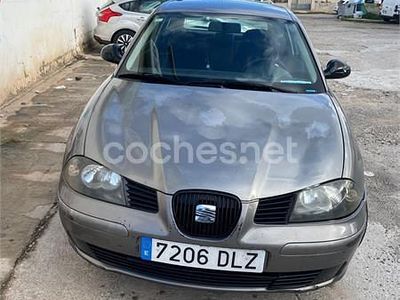 Gris / plata Usado 2005 Seat Ibiza Berlina | 3300 € (Precio justo)