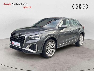 Usado Audi Q2 Black Edition 150 CV (110 kW) 2025 Gris / plata SUV
