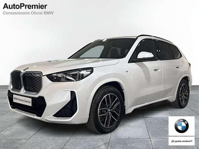 Blanco Nuevo 2025 BMW iX1 Comfort Edition SUV | 49.850 € (Precio justo)