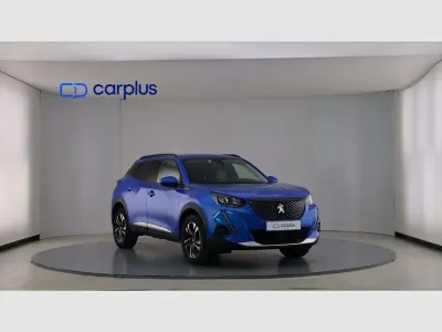 Usado Peugeot 2008 Allure 110 CV (80 kW) 2021 Azul SUV