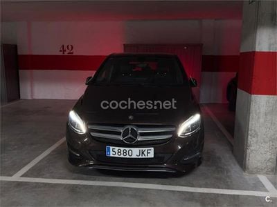 Mercedes B180