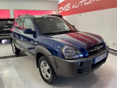 Usado Hyundai Tucson Style 112 CV (82 kW) 2005 Azul SUV
