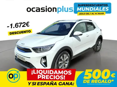 Usado Kia Stonic 100 CV (73 kW) 2025 Blanco SUV
