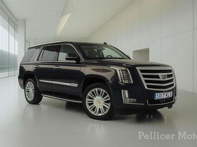 Usado Cadillac Escalade 425 CV (312 kW) 2017 Negro SUV