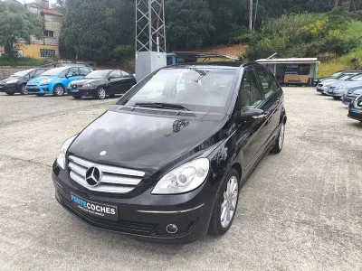 Begagnad Mercedes B180 109 HK (80 kW) 2007 Svart Minibuss