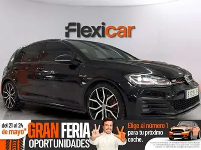 Usado VW Golf VII GTI 230 CV (169 kW) 2017 Negro Utilitario