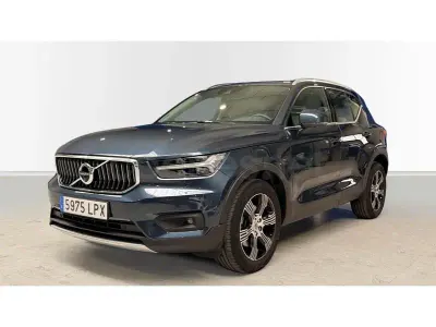 Usado Volvo XC40 197 CV (144 kW) 2021 Azul SUV