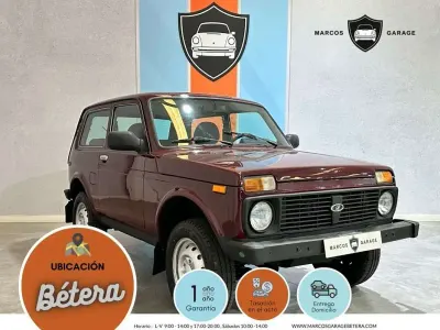 Usado Lada niva 81 CV (59 kW) 2012 Burdeos SUV