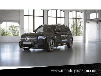 Usado Mercedes GLB200 AMG line 150 CV (110 kW) 2024 Negro noche SUV