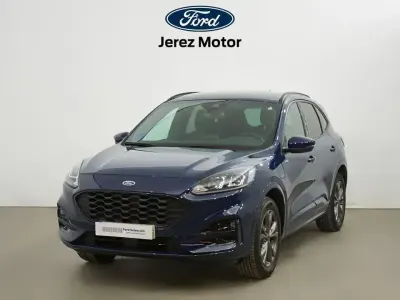 Usado Ford Kuga ST-Line 225 CV (165 kW) 2023 Azul báltico SUV