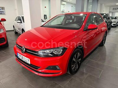 Usado VW Polo Advance 95 CV (69 kW) 2021 Rojo Berlina