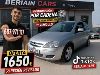 Usado Opel Corsa 80 CV (58 kW) 2005 Plateado Utilitario