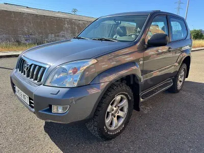 Usado Toyota Land Cruiser 163 CV (119 kW) 2004 Gris / plata SUV