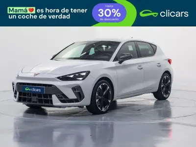 Begagnad Cupra Leon 150 HK (110 kW) 2025 Vit Sedan
