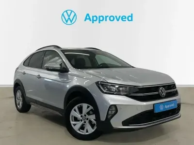 Usado VW Taigo Life 110 CV (80 kW) 2023 Gris SUV