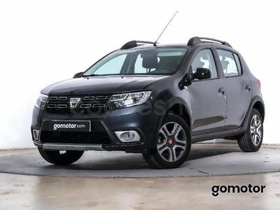 Usado Dacia Sandero 90 CV (66 kW) 2020 Gris / plata Berlina