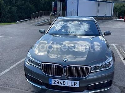 Marrón Usado 2018 BMW 750 Berlina | 39.000 €