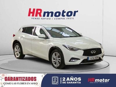 Infiniti Q30