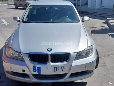 Gris / plata Usado 2005 BMW 320 Berlina | 4500 € (Buen precio)