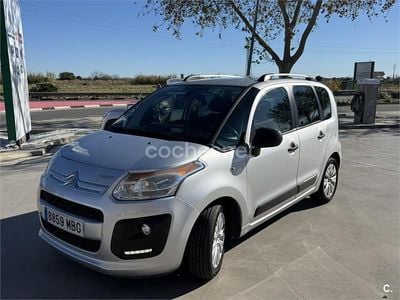 Usado Citroën C3 Picasso Attraction 92 CV (67 kW) 2014 Gris / plata Monovolumen