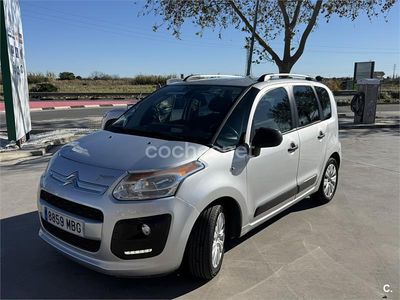 Gris / plata Usado 2014 Citroën C3 Picasso Attraction Monovolumen | 7600 € (Un poco caro)