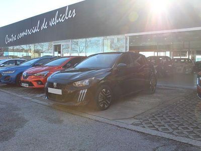 Usado Peugeot 208 Allure 103 CV (75 kW) 2025 Negro Utilitario