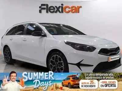 Usado Kia Ceed Style 100 CV (73 kW) 2025 Blanco Utilitario