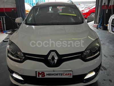 Usado Renault Mégane GrandTour Zen 110 CV (80 kW) 2016 Blanco Familiar