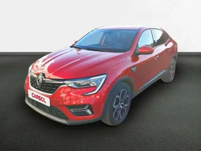 Usado Renault Arkana Techno 139 CV (102 kW) 2023 Rojo SUV