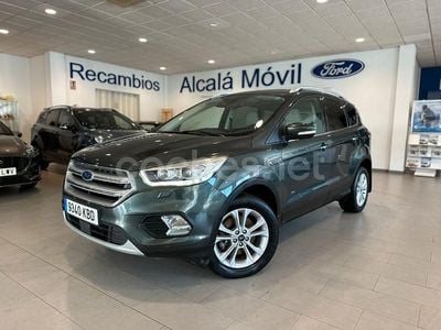 Verde Usado 2017 Ford Kuga Titanium SUV | 16.000 € (Precio justo)
