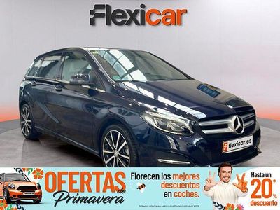 Usado Mercedes B200 136 CV (100 kW) 2016 Azul Monovolumen