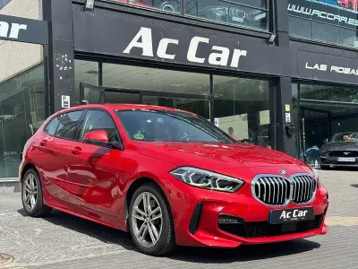 Usado BMW 120 190 CV (139 kW) 2021 Rojo Utilitario