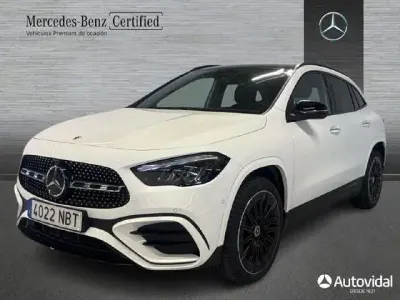 Usado Mercedes GLA250 218 CV (160 kW) 2025 Blanco polar SUV