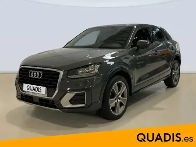 Usado Audi Q2 Design 116 CV (85 kW) 2020 Gris / plata SUV