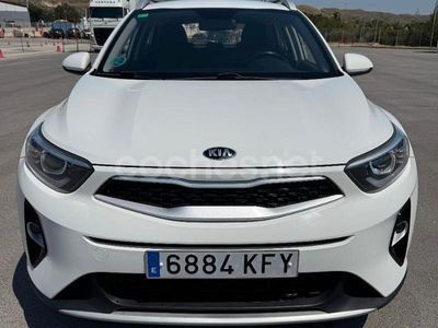 Blanco Usado 2018 Kia Stonic SUV | 12.500 € (Un poco caro)