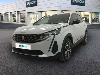 Usado Peugeot 3008 Allure 131 CV (96 kW) 2024 Blanco SUV