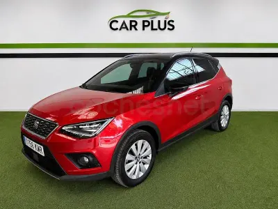 Usado Seat Arona Ecomotive 95 CV (69 kW) 2019 Granate SUV