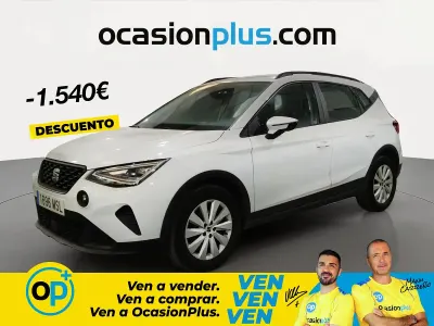 Usado Seat Arona Style 115 CV (84 kW) 2024 Blanco SUV