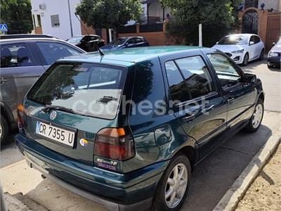 Verde Usado 1996 VW Golf III Match Berlina | 4300 €