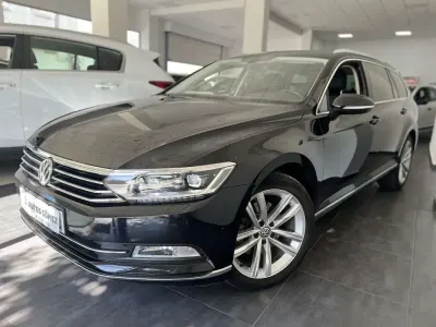 Usado VW Passat Advance 150 CV (110 kW) 2018 Negro Familiar