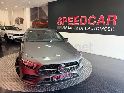 Usado Mercedes A180 116 CV (85 kW) 2018 Beige Berlina